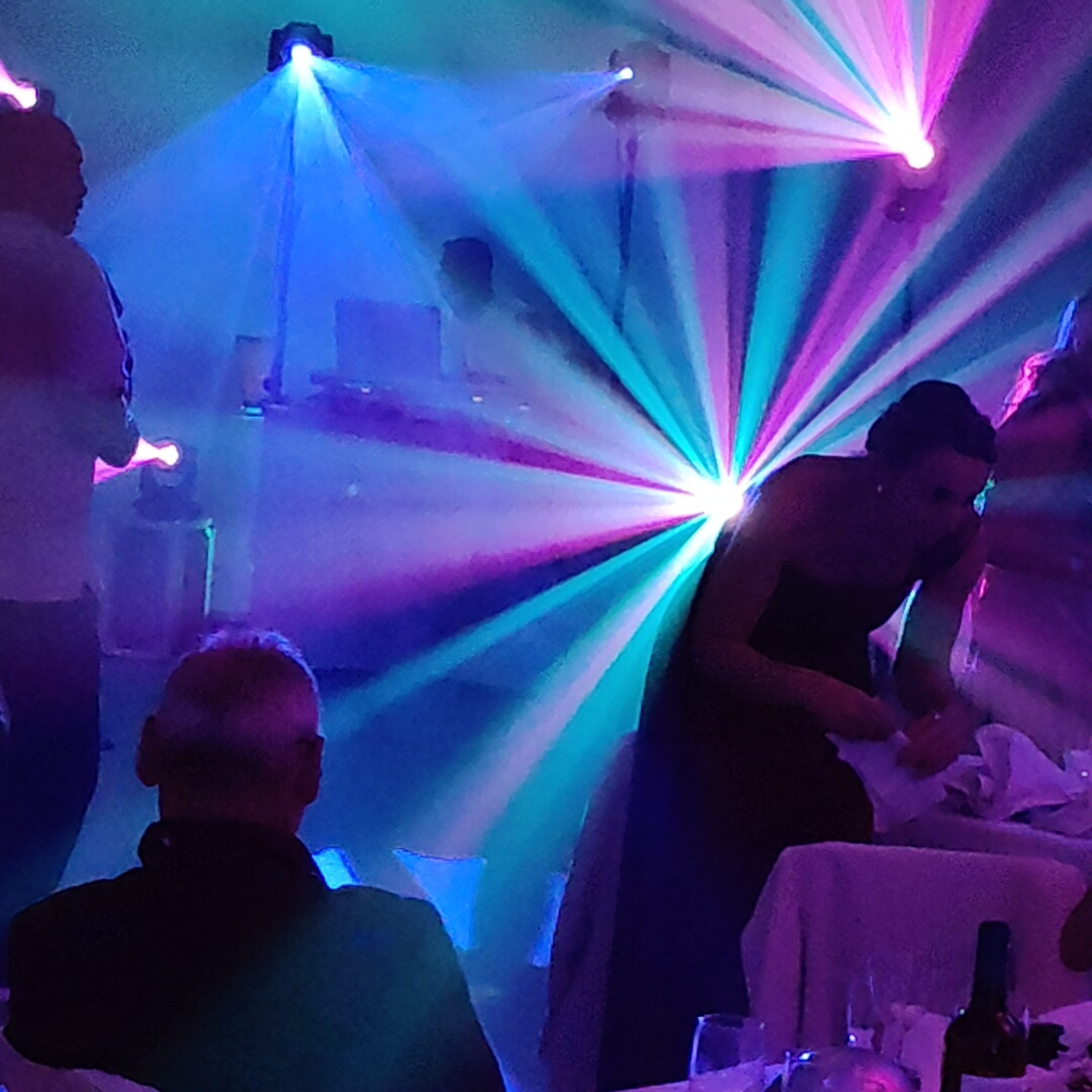 DJ Mariage Bordeaux , Den-Event