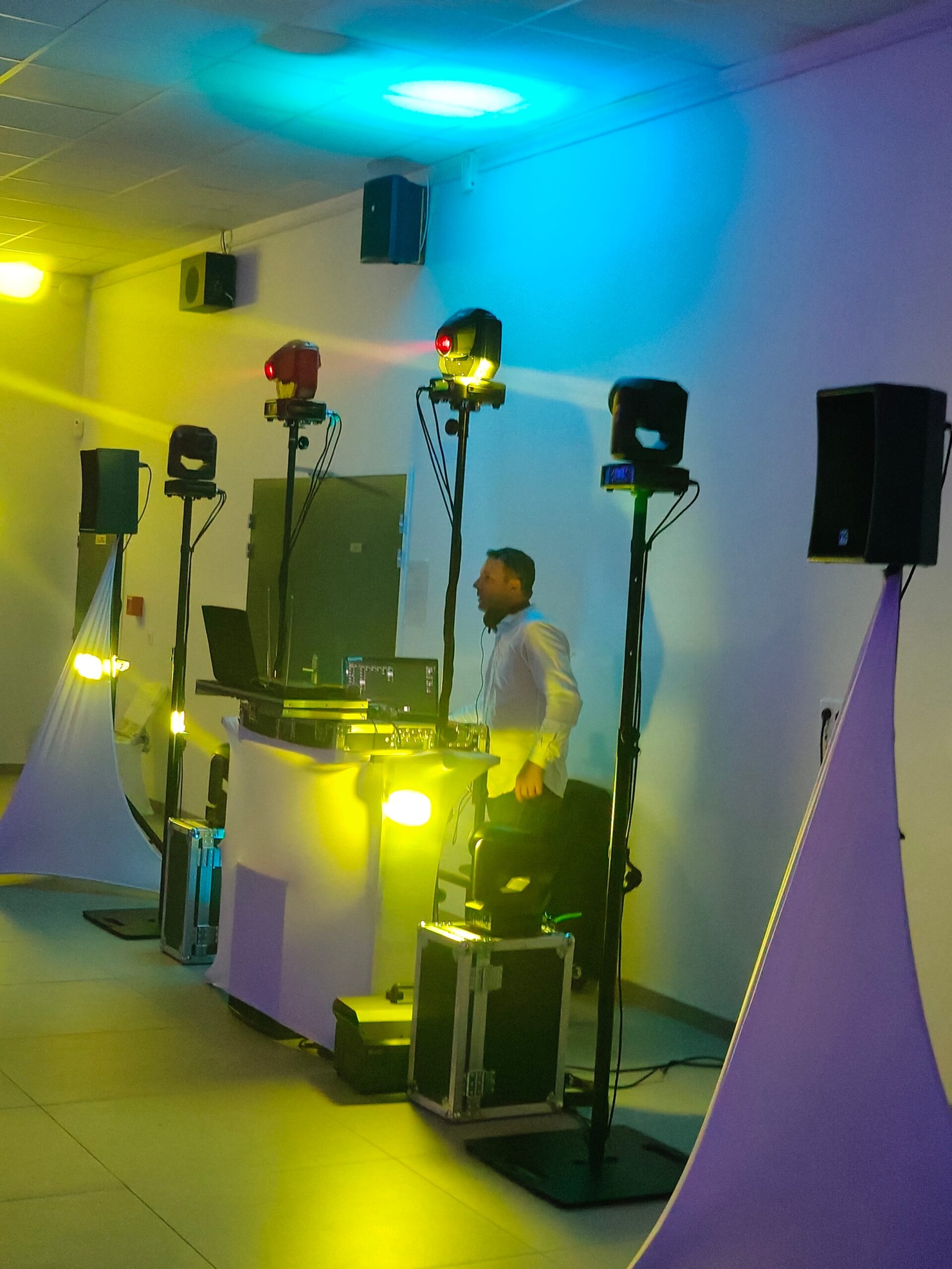 DJ 33 Bordeaux , Den-Event